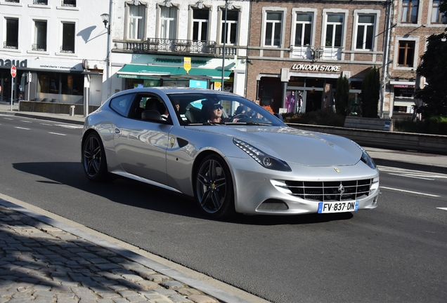 Ferrari FF