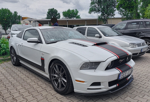 Ford Mustang GT 2013