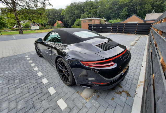 Porsche 991 Carrera 4 GTS Cabriolet MkII