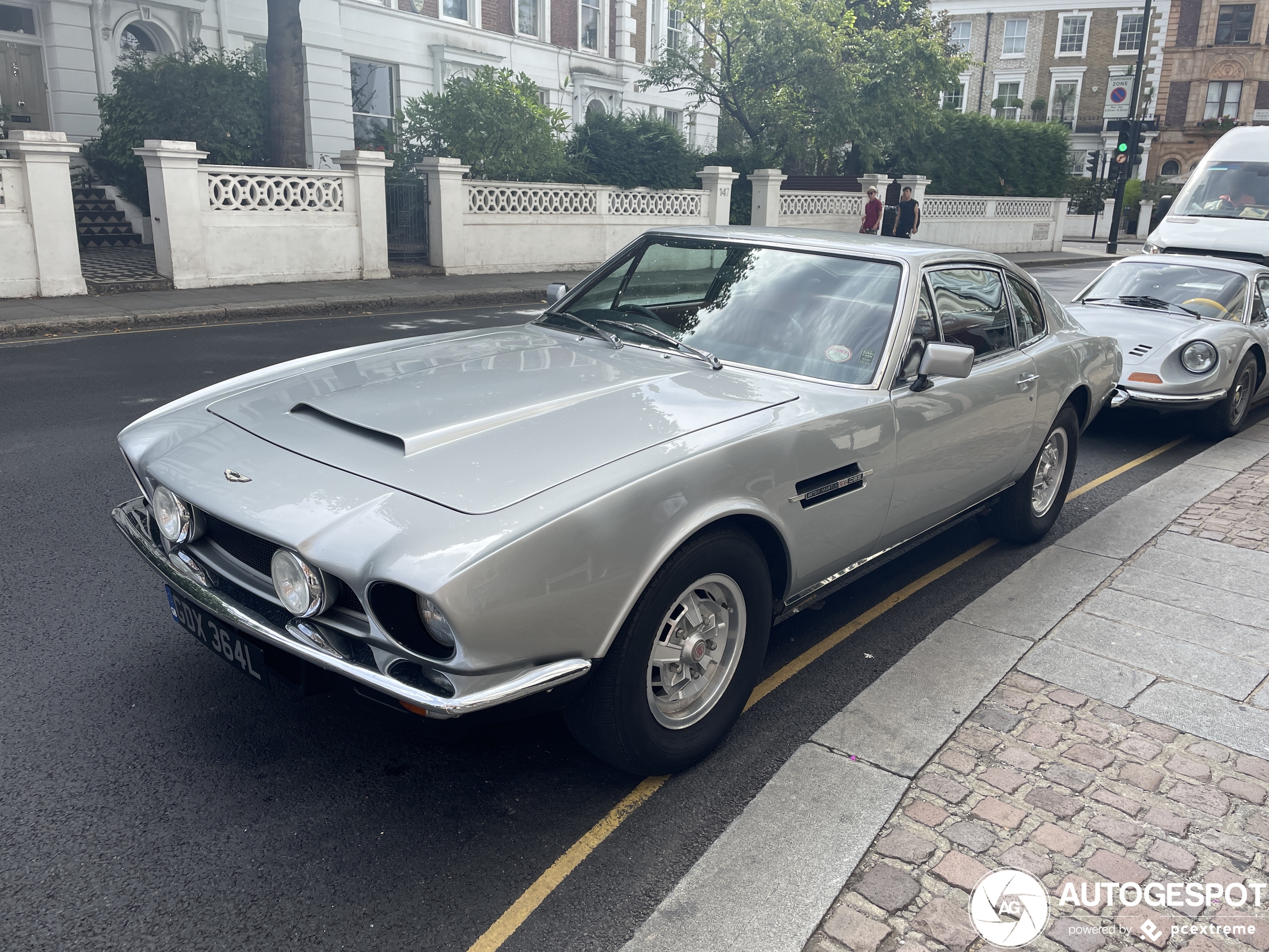 Aston Martin DBS V8 1969 - 1972