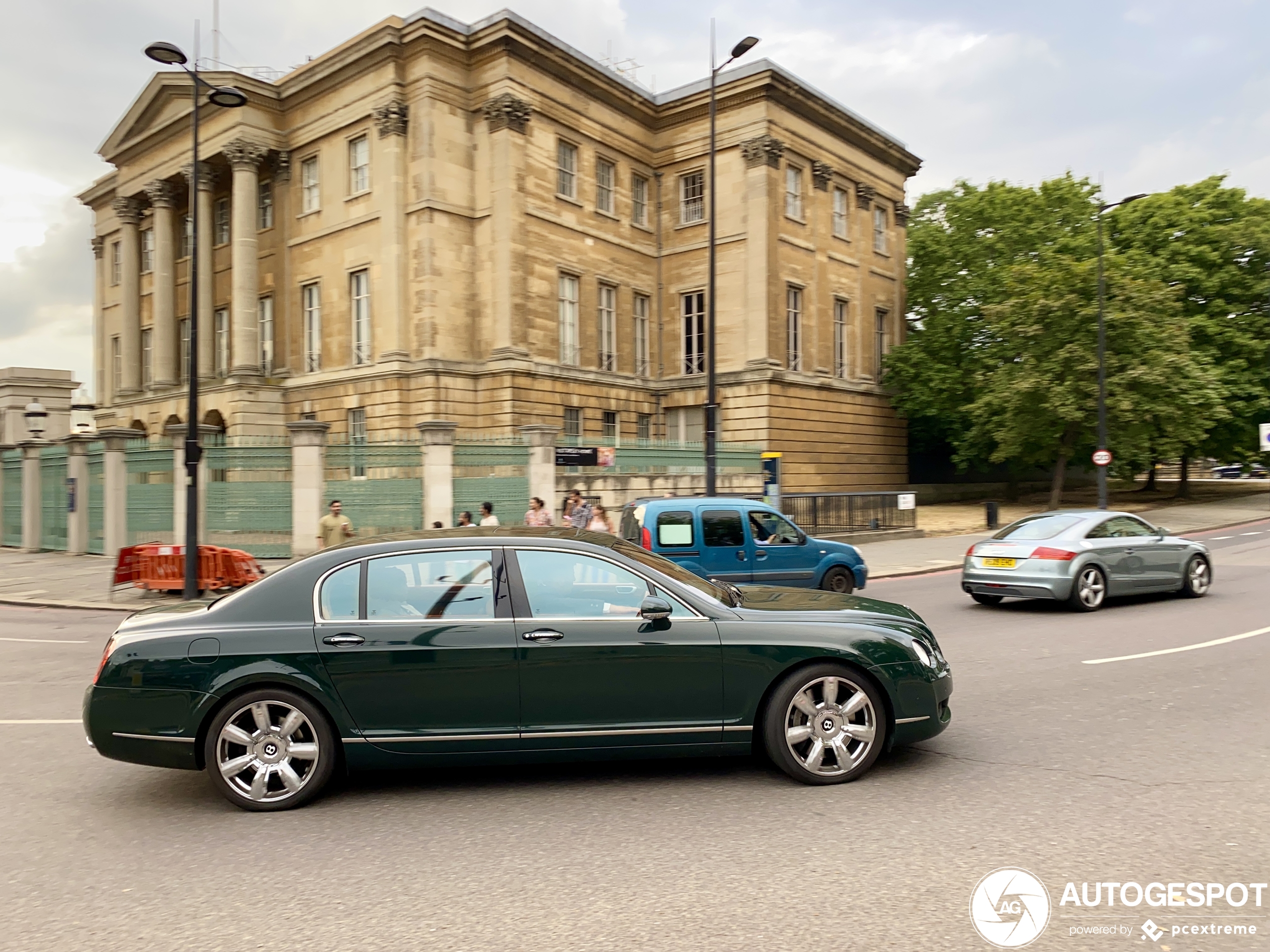 Bentley Continental Flying Spur