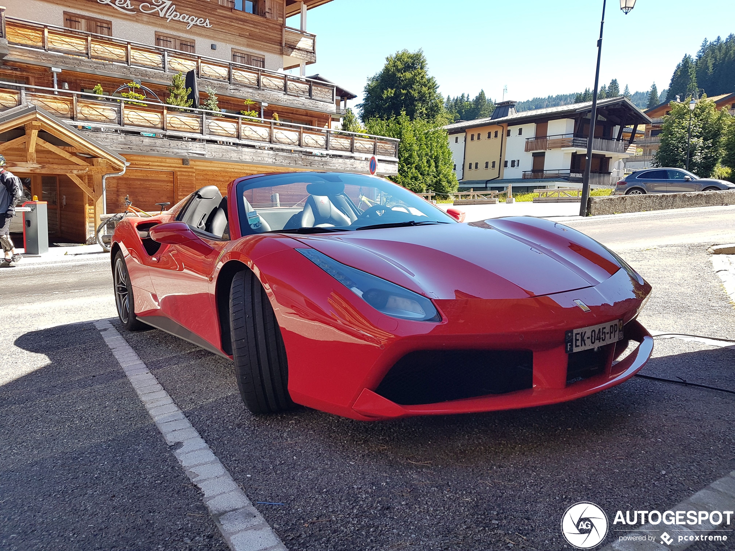 Ferrari 488 Spider