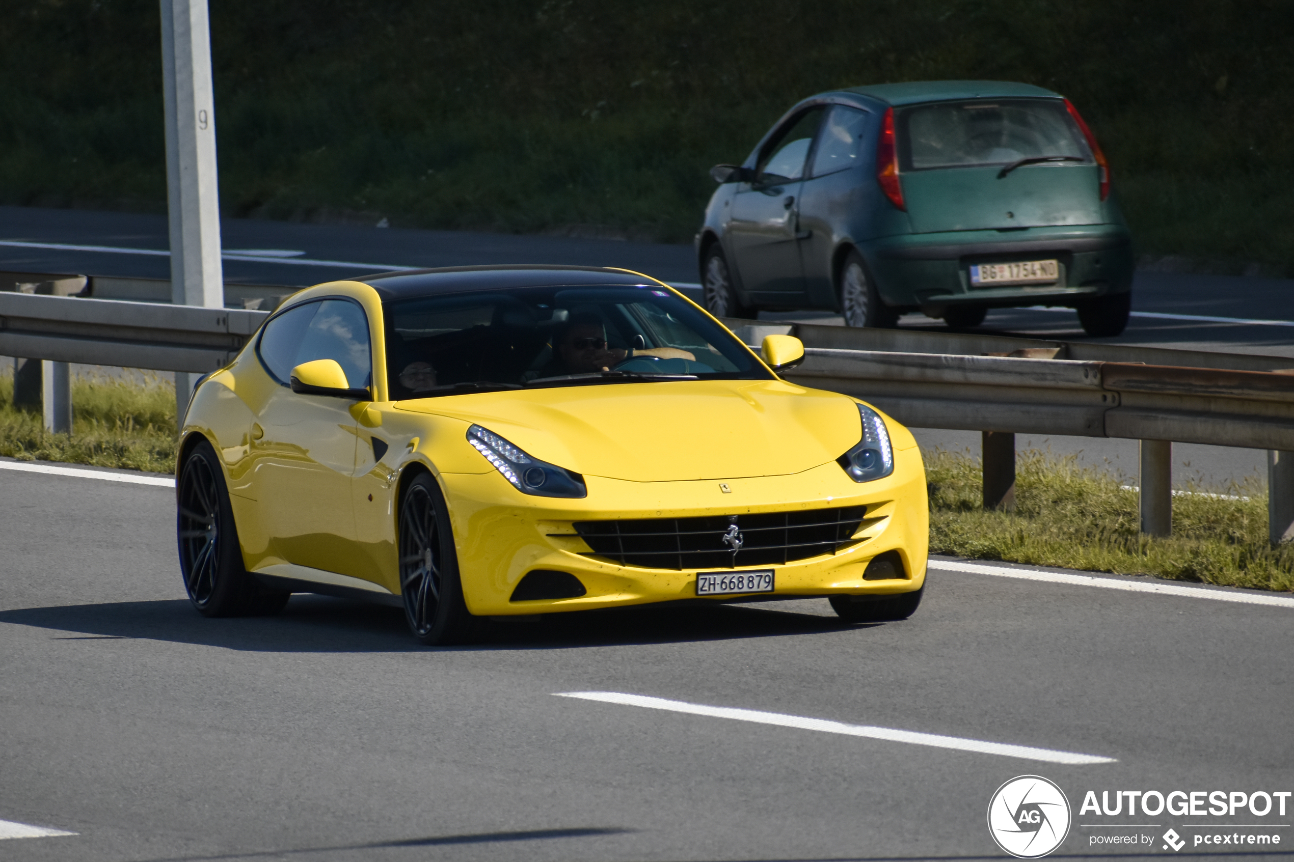 Ferrari FF