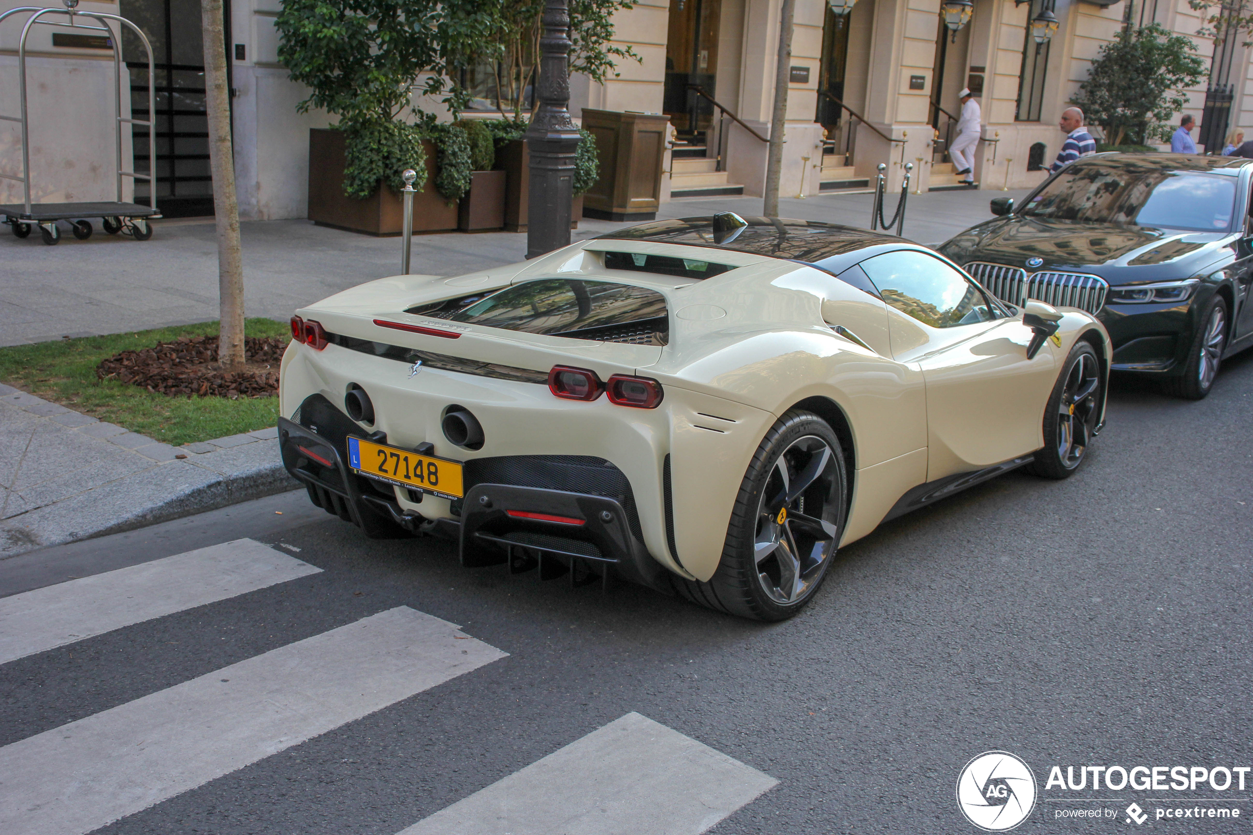 Ferrari SF90 Stradale