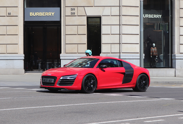 Audi R8 V10 Plus 2013