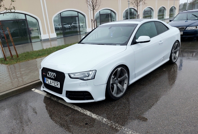 Audi RS5 B8 2012