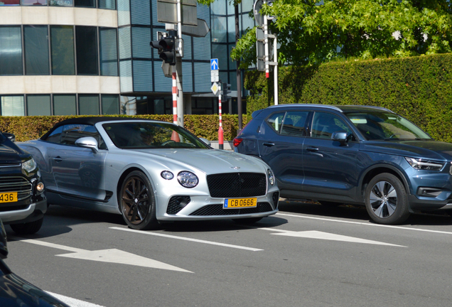 Bentley Continental GTC V8 2020