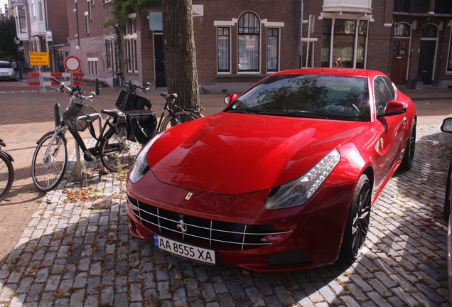 Ferrari FF