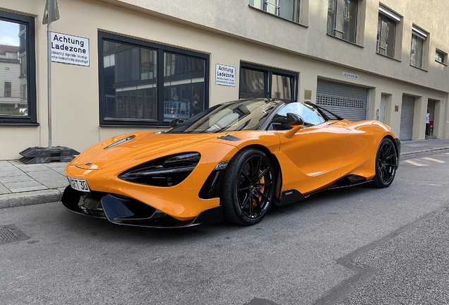 McLaren 765LT Spider