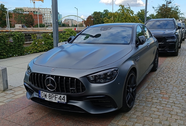 Mercedes-AMG E 63 S W213 2021