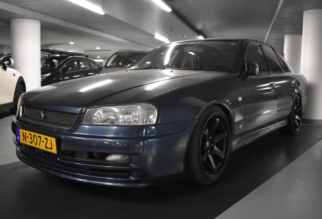 Nissan Skyline R34 Sedan