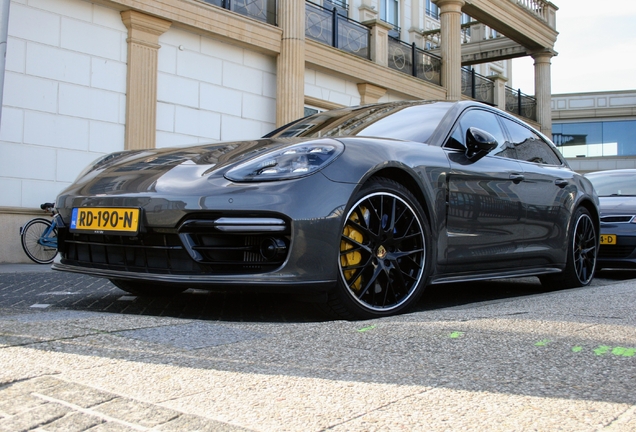 Porsche 971 Panamera Turbo Sport Turismo