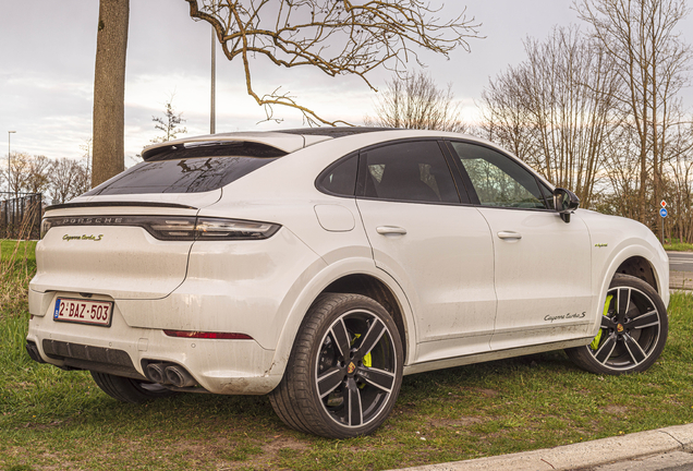 Porsche Cayenne Coupé Turbo S E-Hybrid