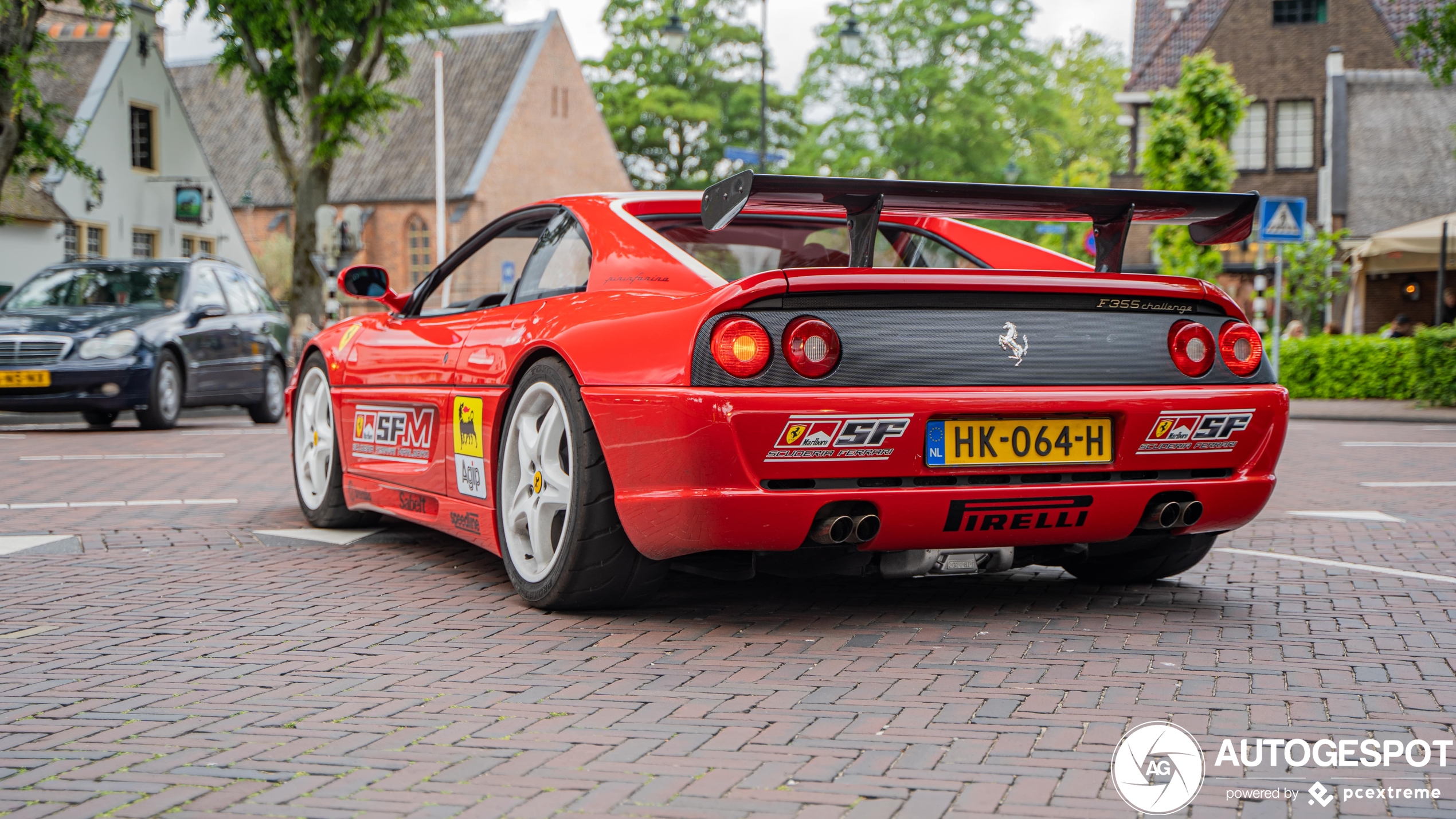 Ferrari F355 Berlinetta