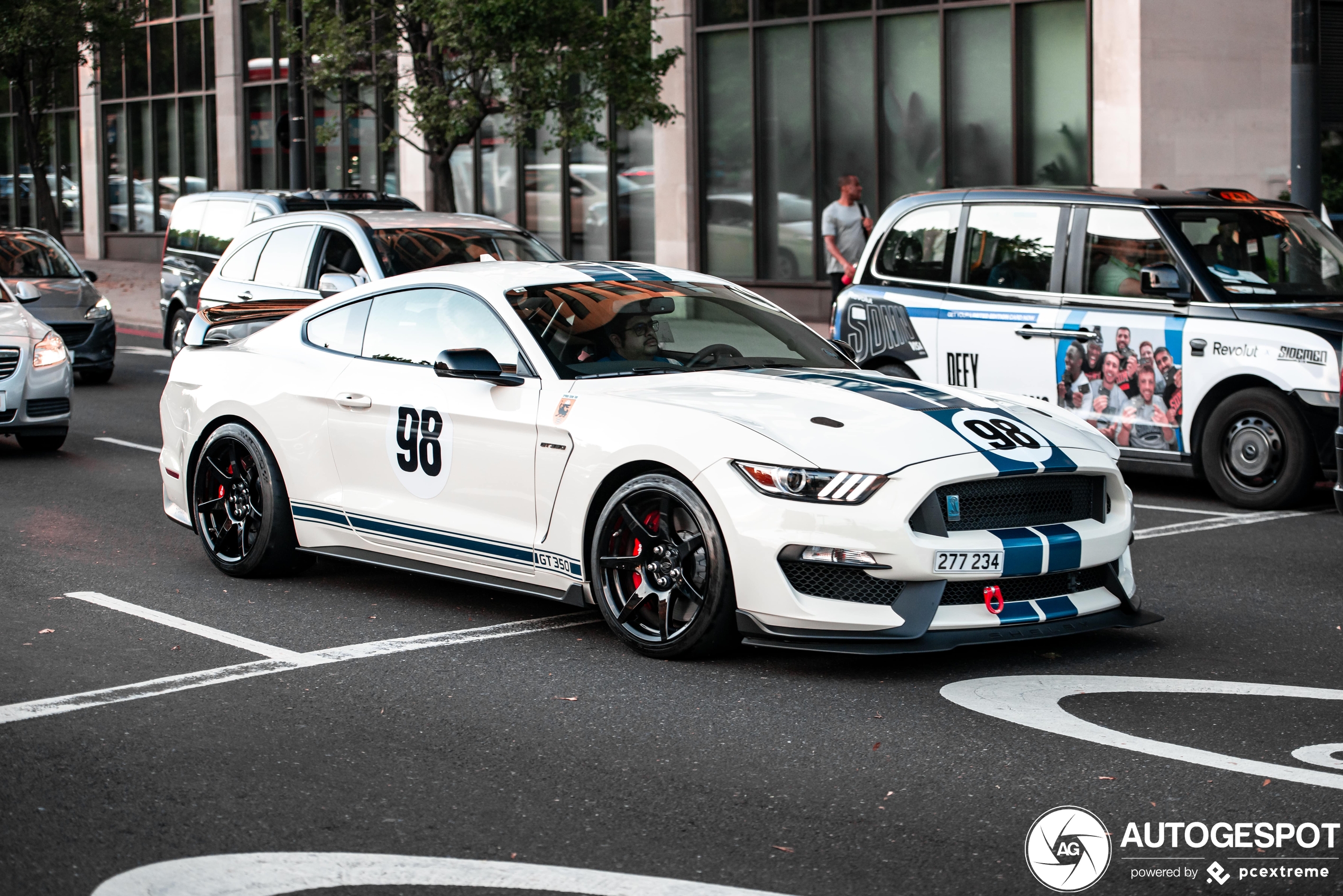 Ford Mustang Shelby GT350R 2015