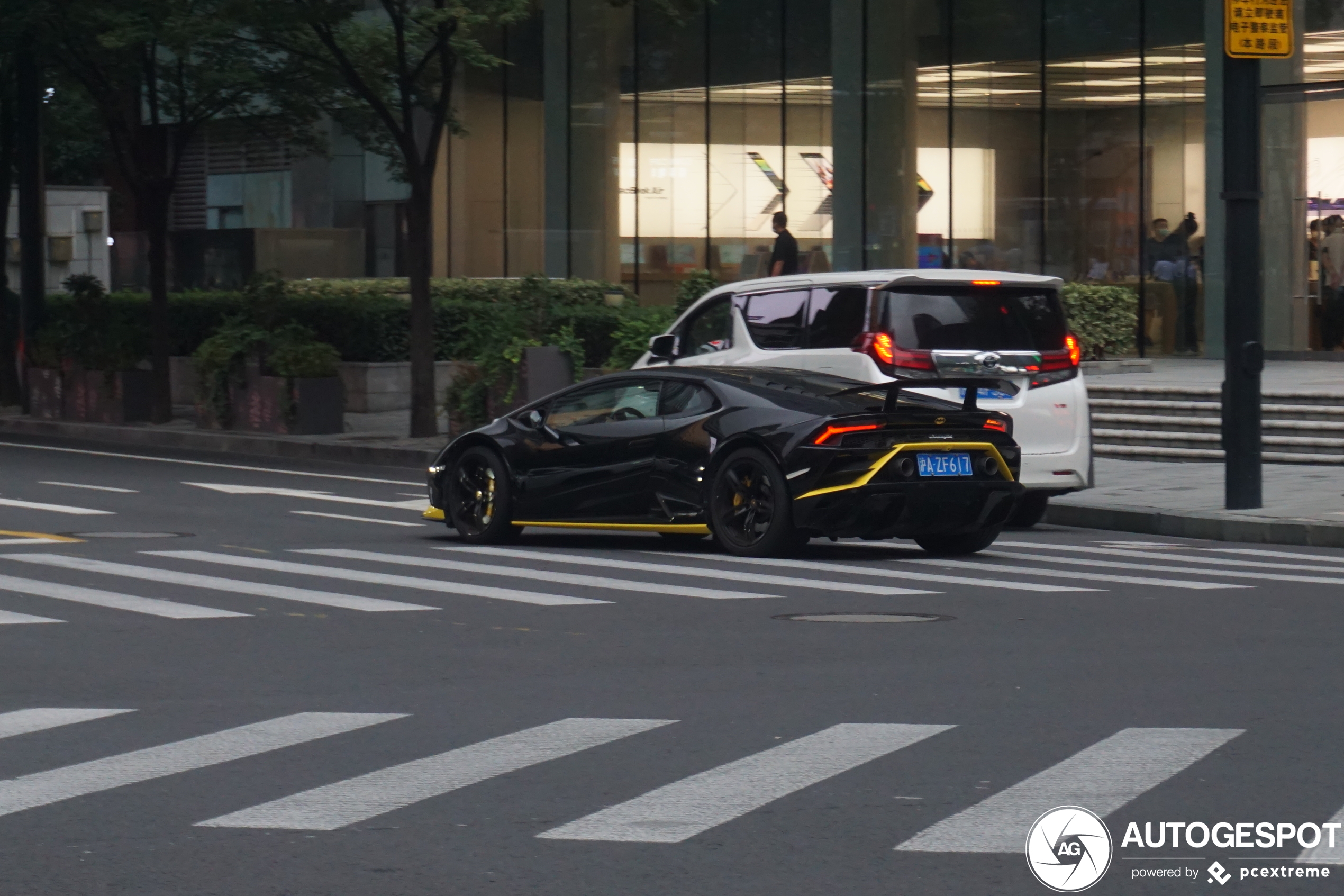 Lamborghini Huracán LP610-2 EVO RWD