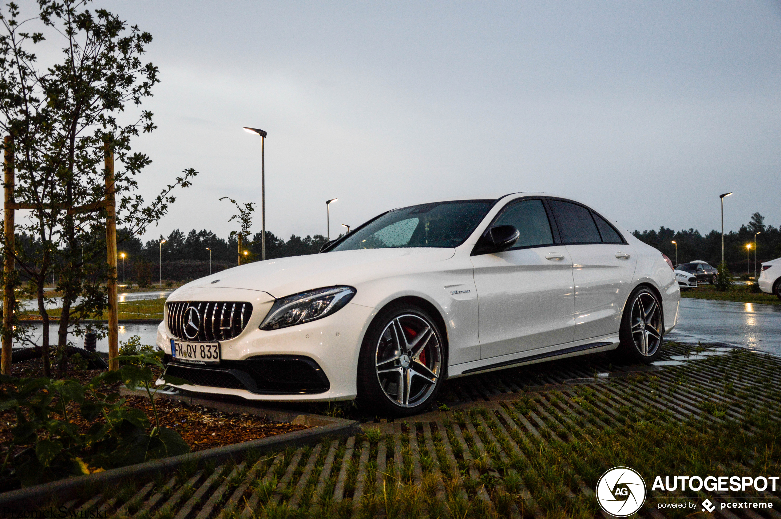 Mercedes-AMG C 63 S W205