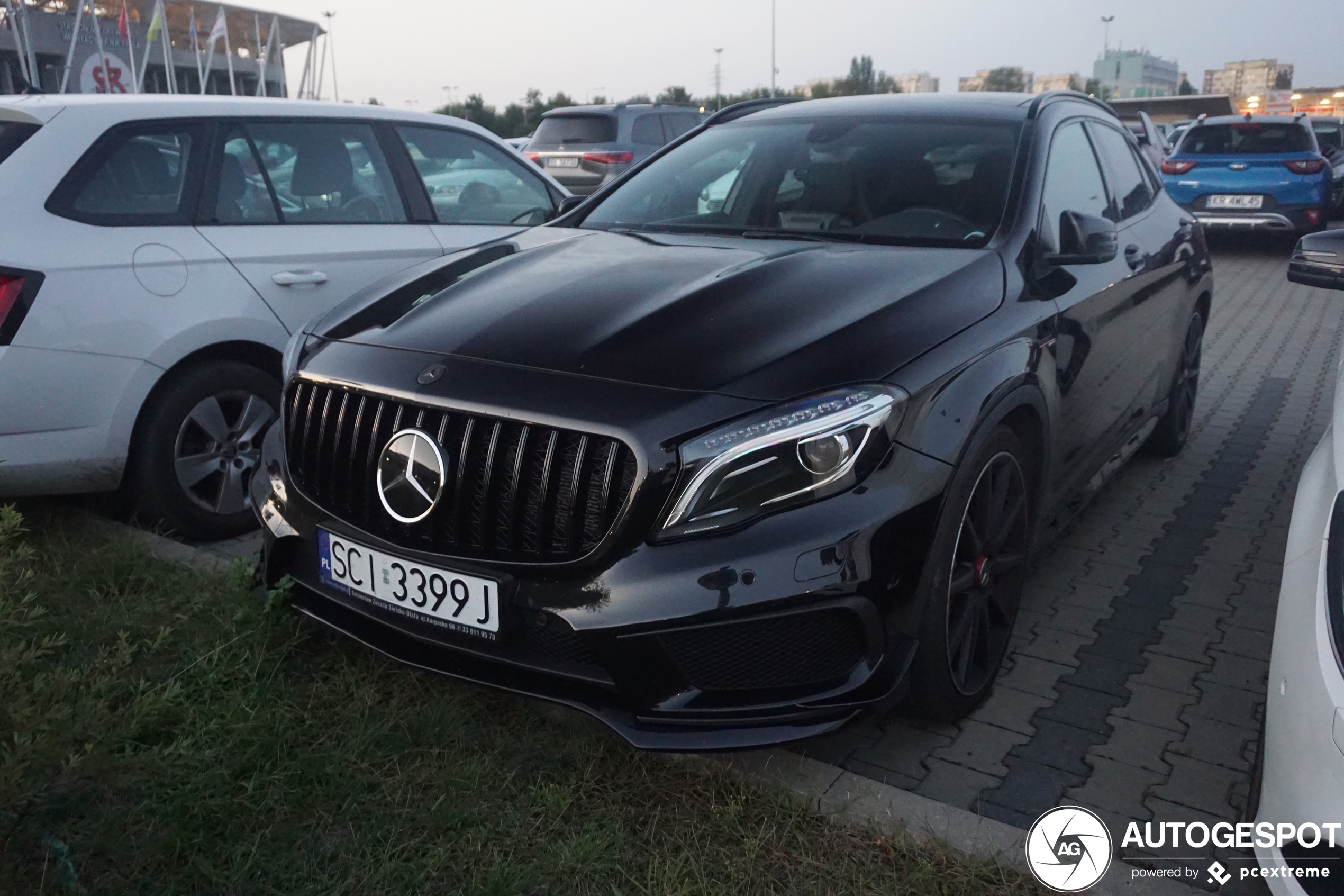 Mercedes-Benz GLA 45 AMG X156