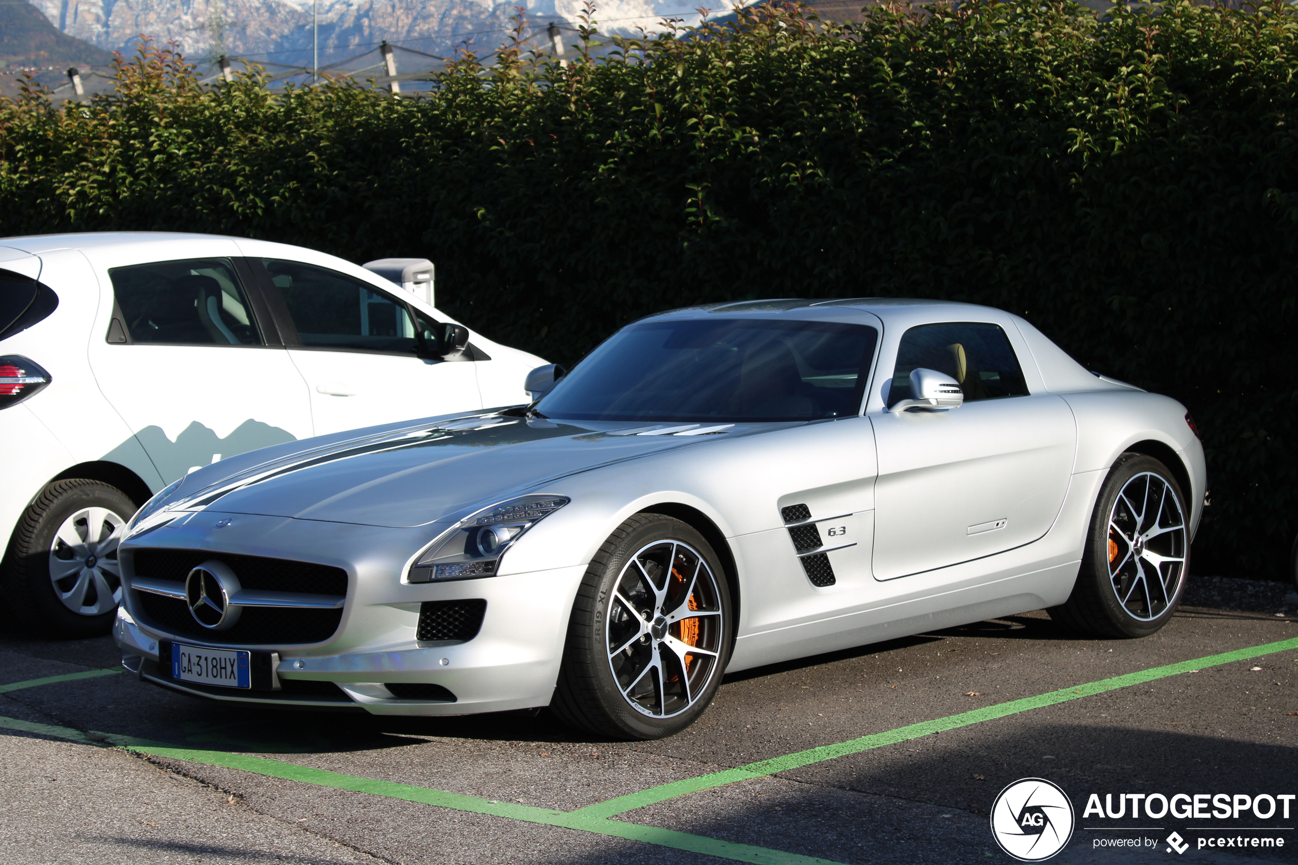 Mercedes-Benz SLS AMG