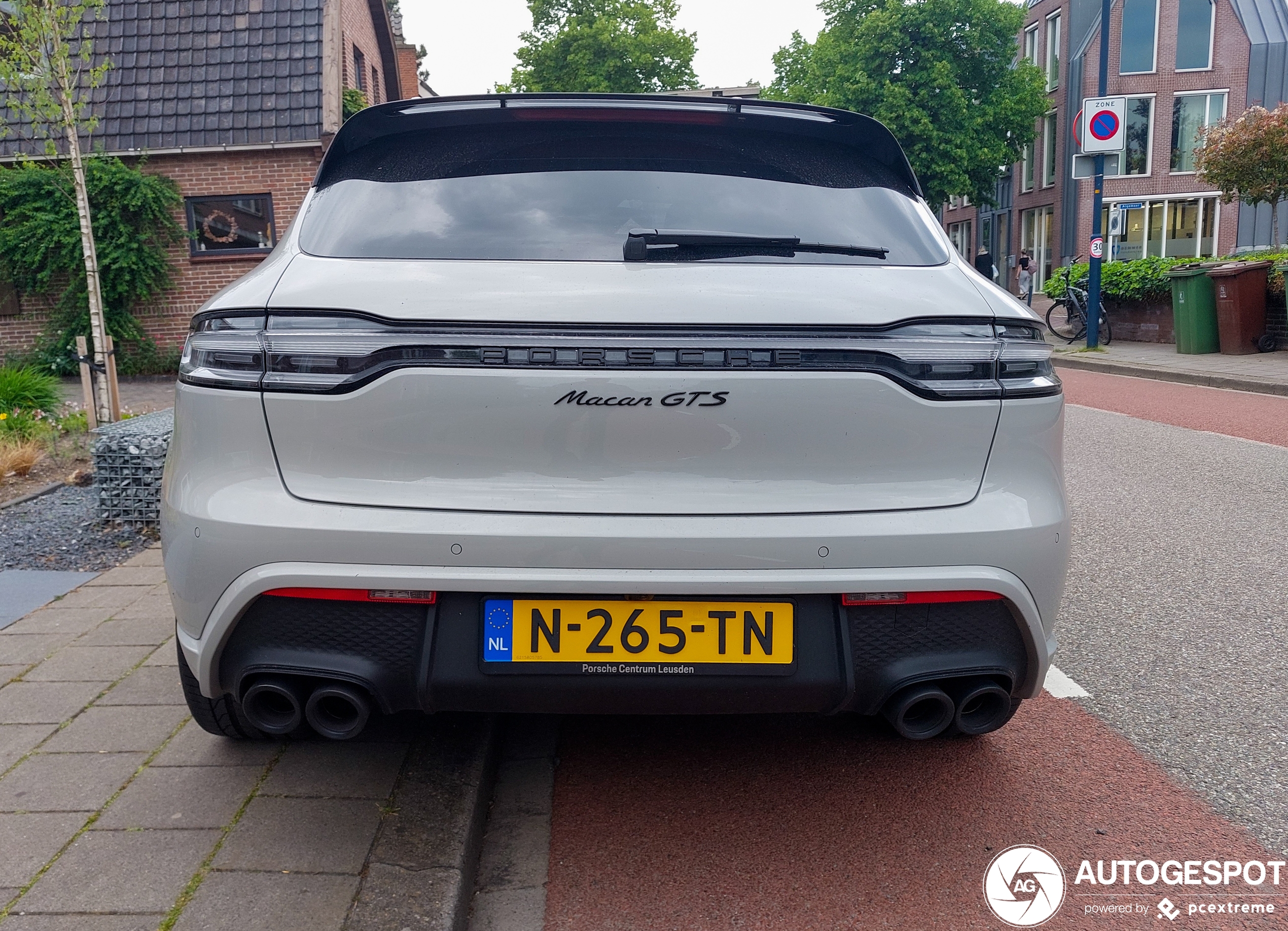 Porsche 95B Macan GTS MkIII