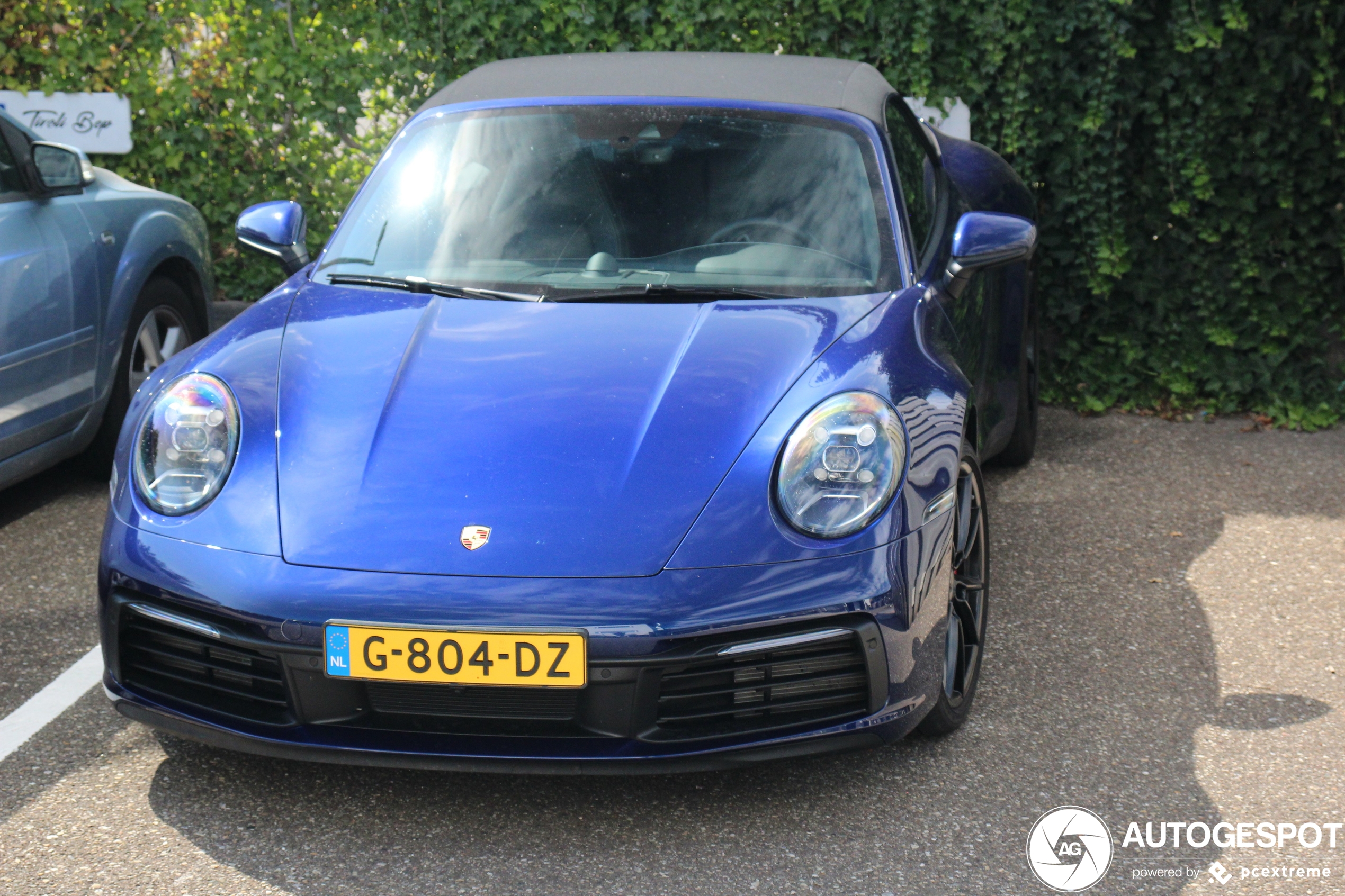 Porsche 992 Carrera 4S Cabriolet