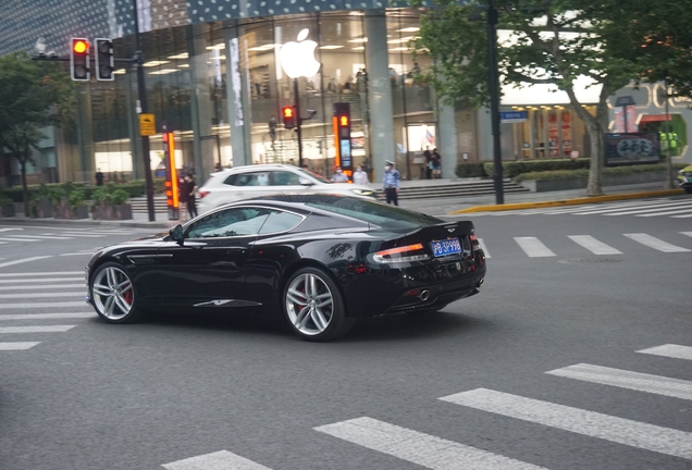 Aston Martin DB9 2013