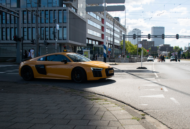 Audi R8 V10 Plus 2015