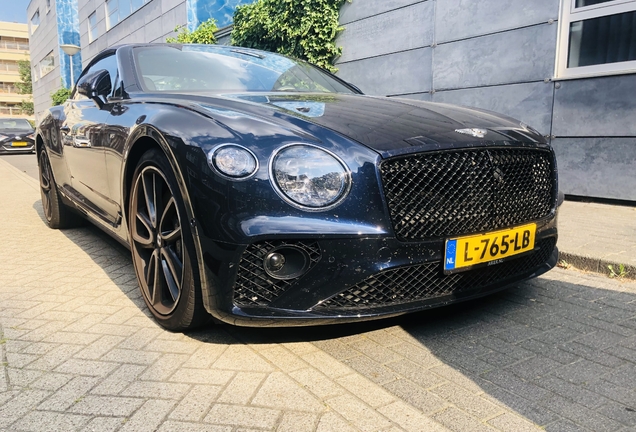 Bentley Continental GTC V8 2020