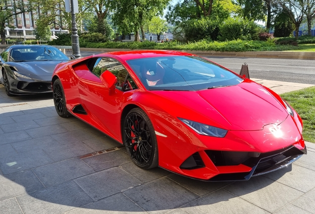 Lamborghini Huracán LP640-4 EVO