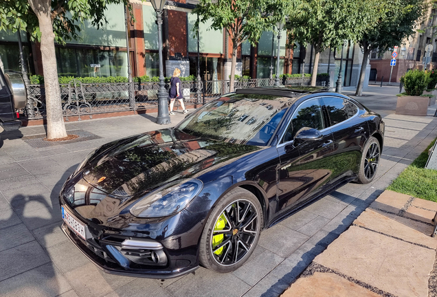 Porsche 971 Panamera Turbo S E-Hybrid