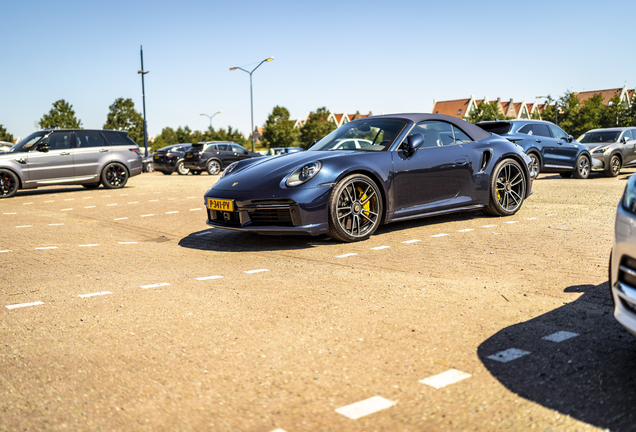 Porsche 992 Turbo S Cabriolet