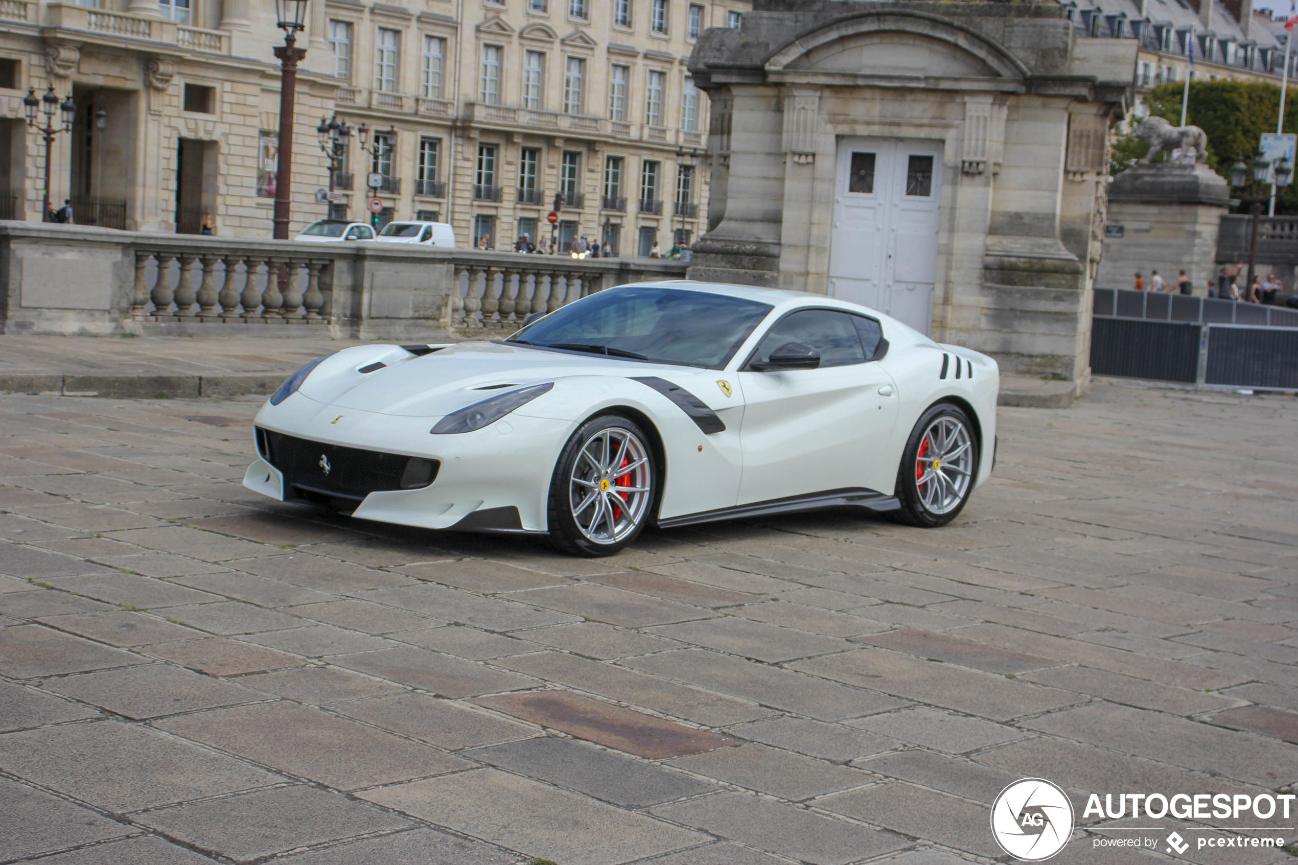 Ferrari F12tdf