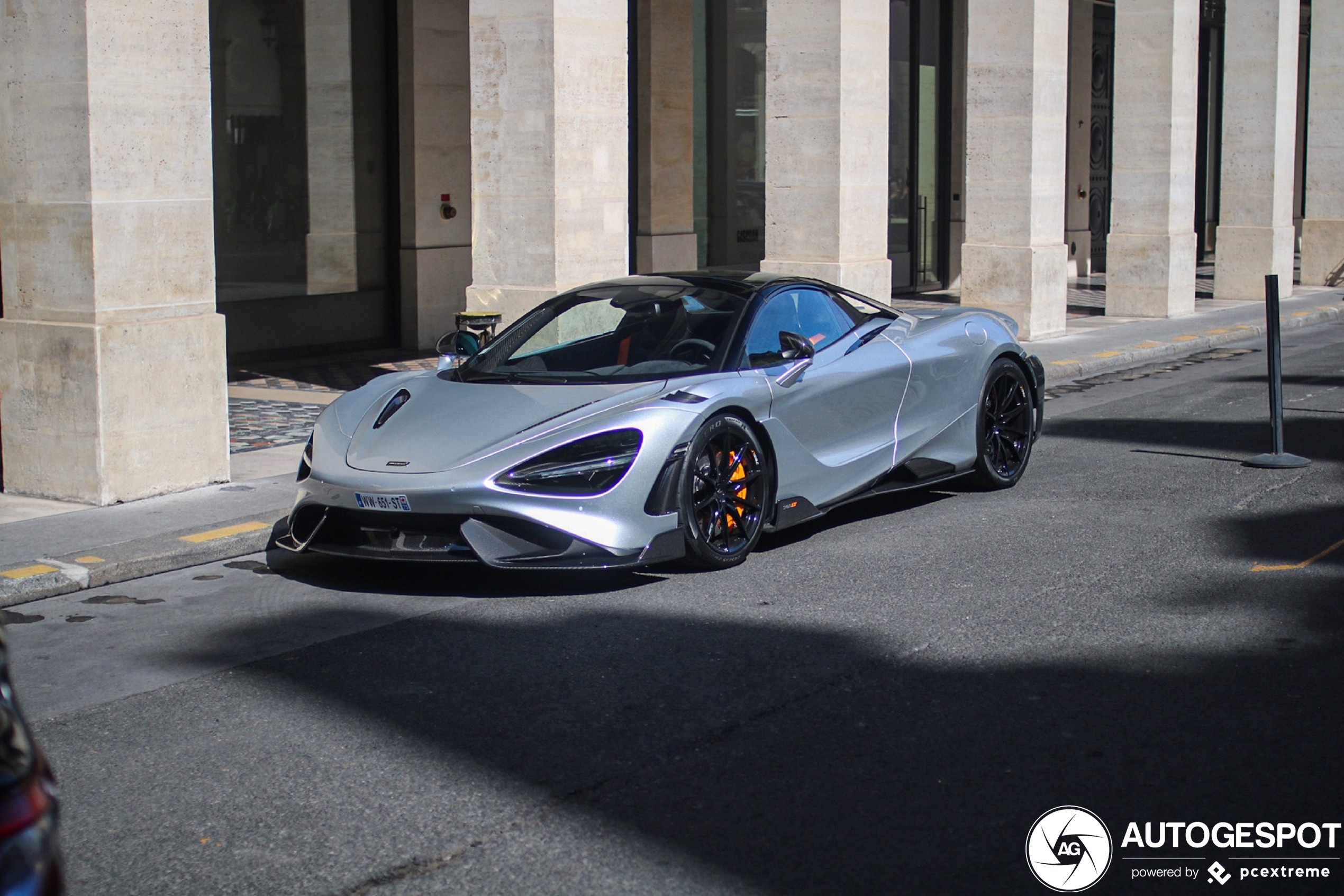 McLaren 765LT Spider