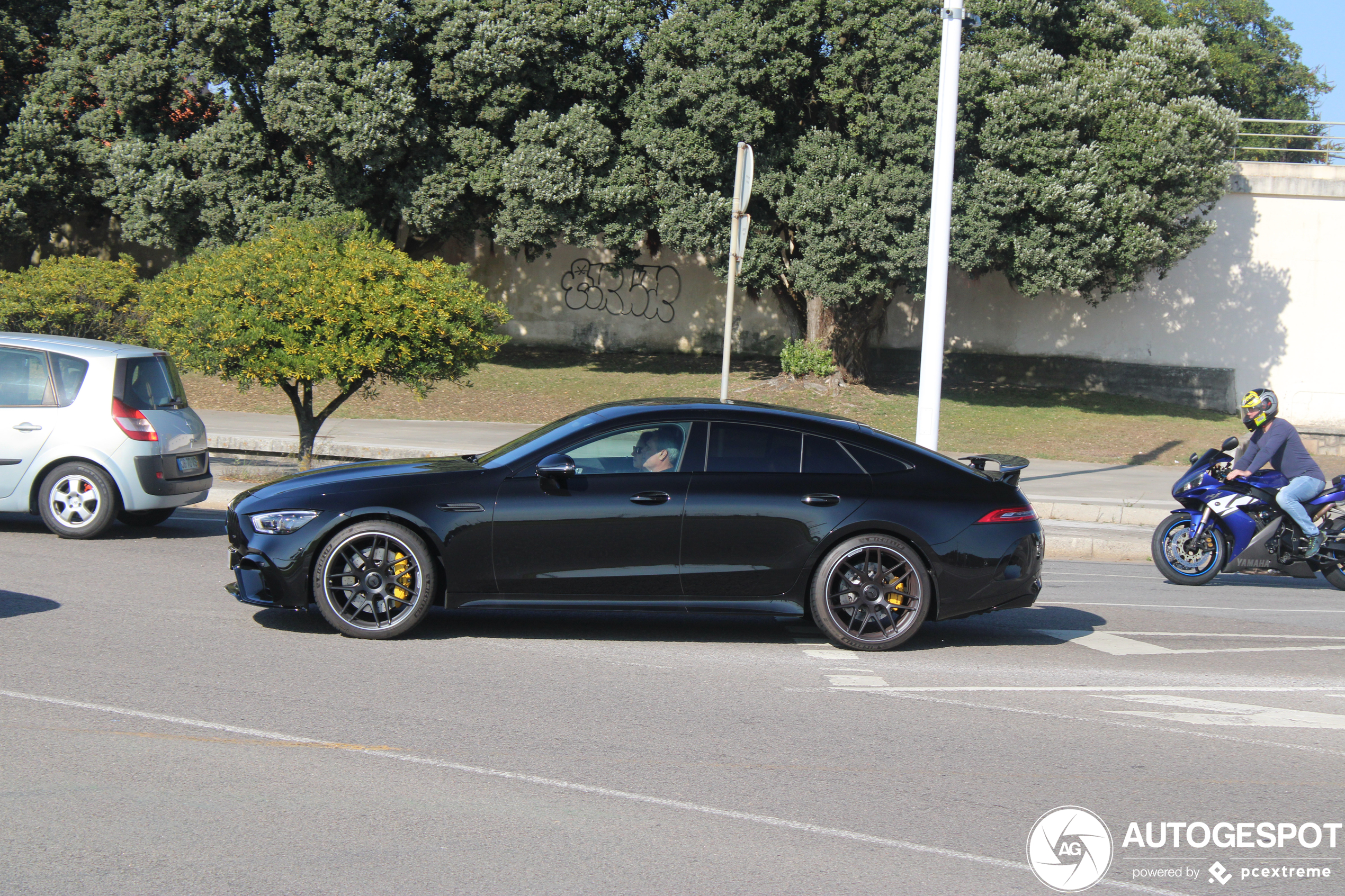 Mercedes-AMG GT 63 S X290