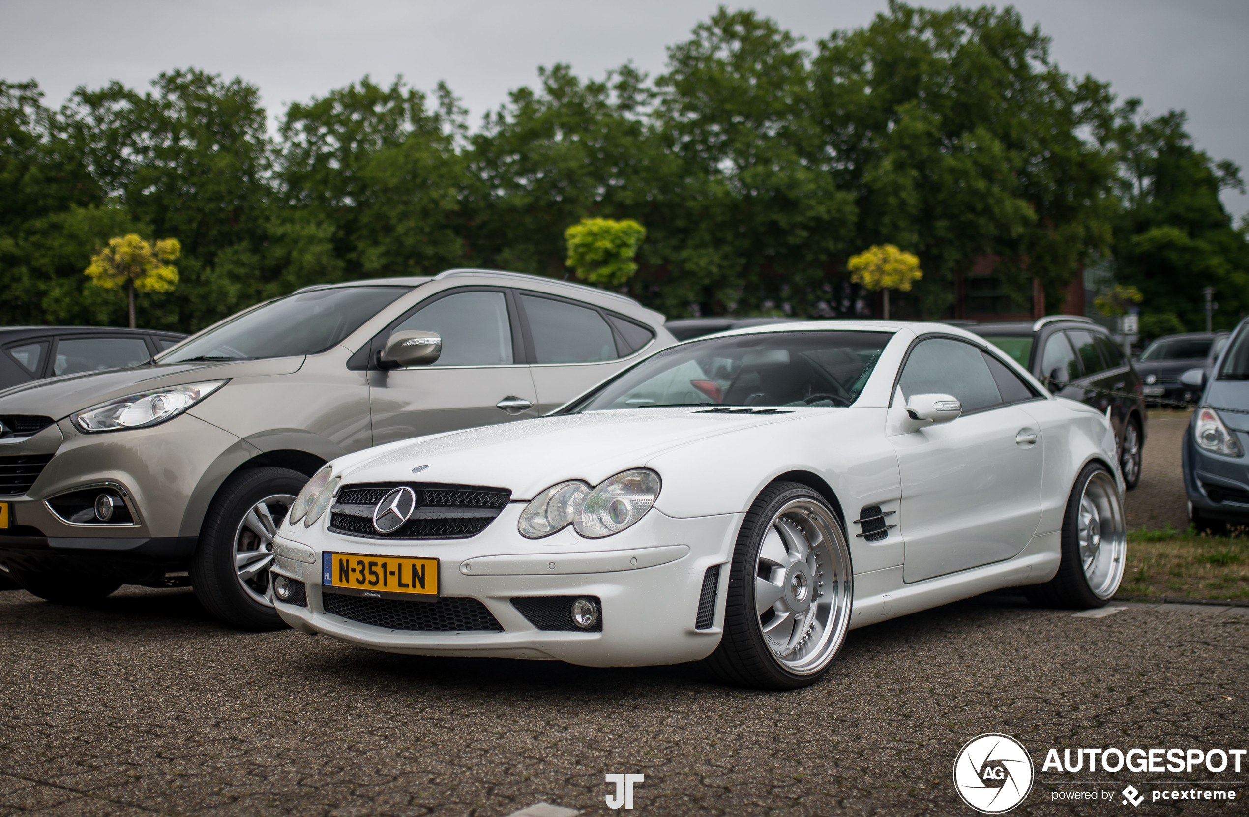 Mercedes-Benz SL 55 AMG R230