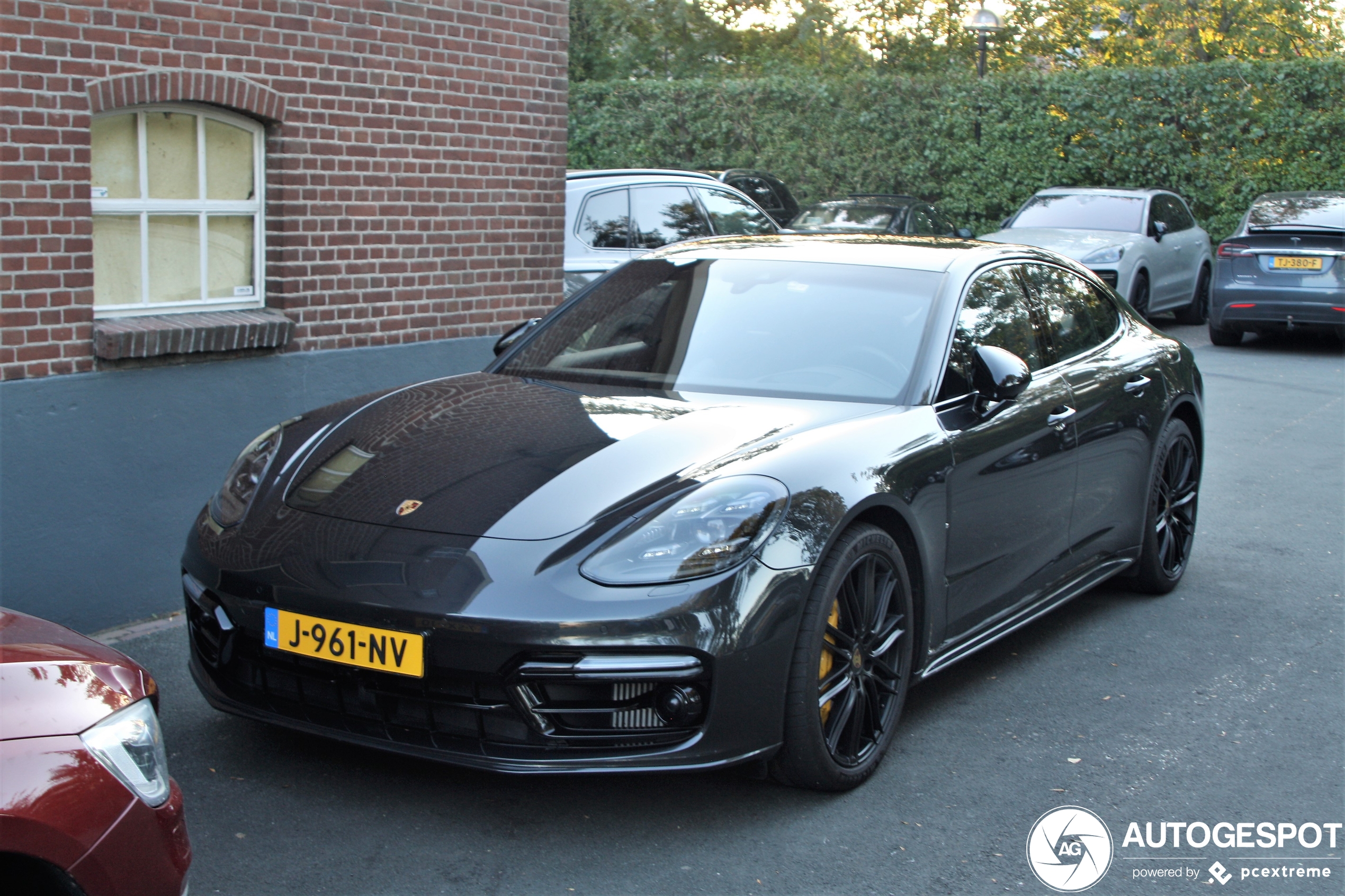 Porsche 971 Panamera Turbo S E-Hybrid