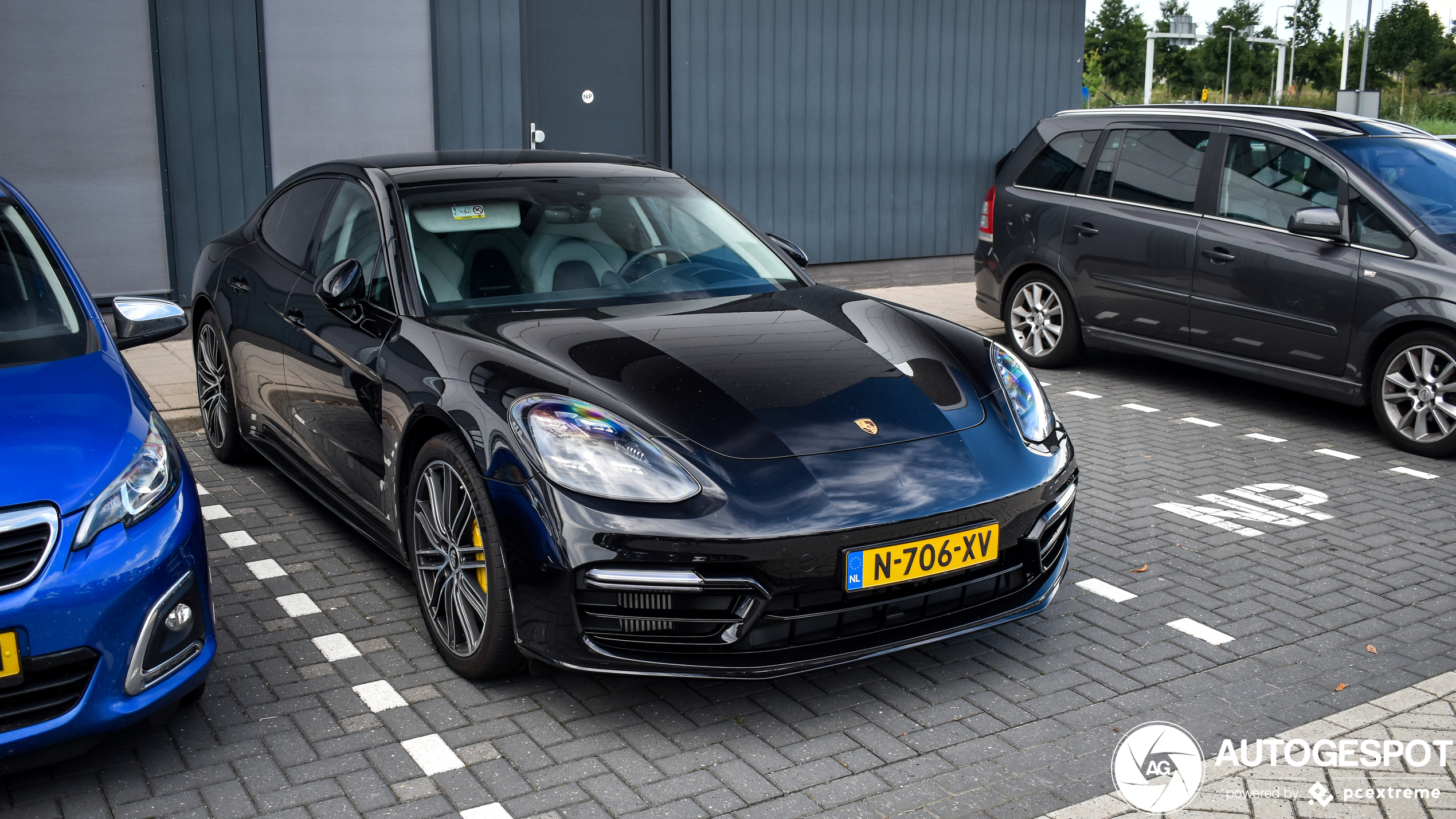 Porsche 971 Panamera Turbo S E-Hybrid MkII