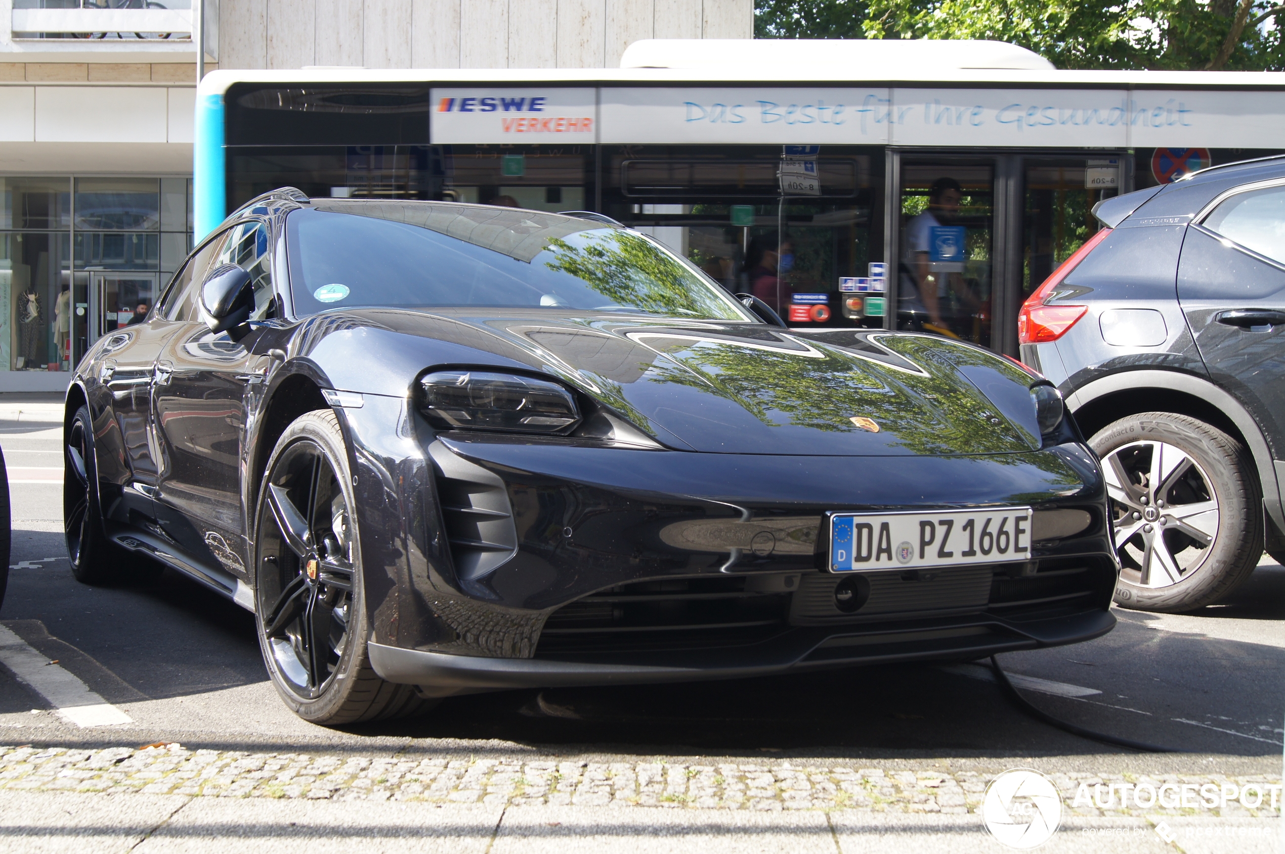 Porsche Taycan GTS Sport Turismo