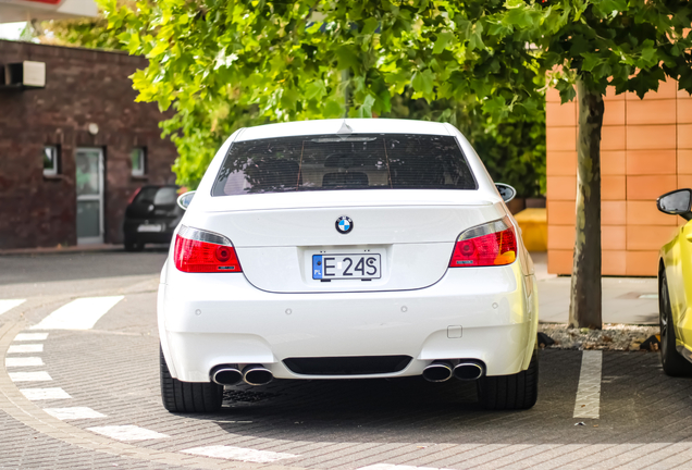 BMW M5 E60 2007