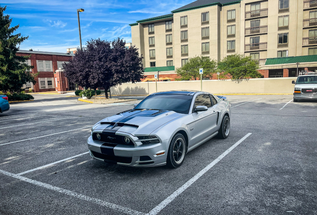 Ford Mustang GT 2013