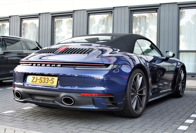 Porsche 992 Carrera 4S Cabriolet