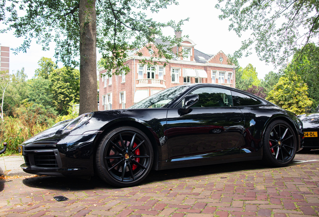 Porsche 992 Carrera S