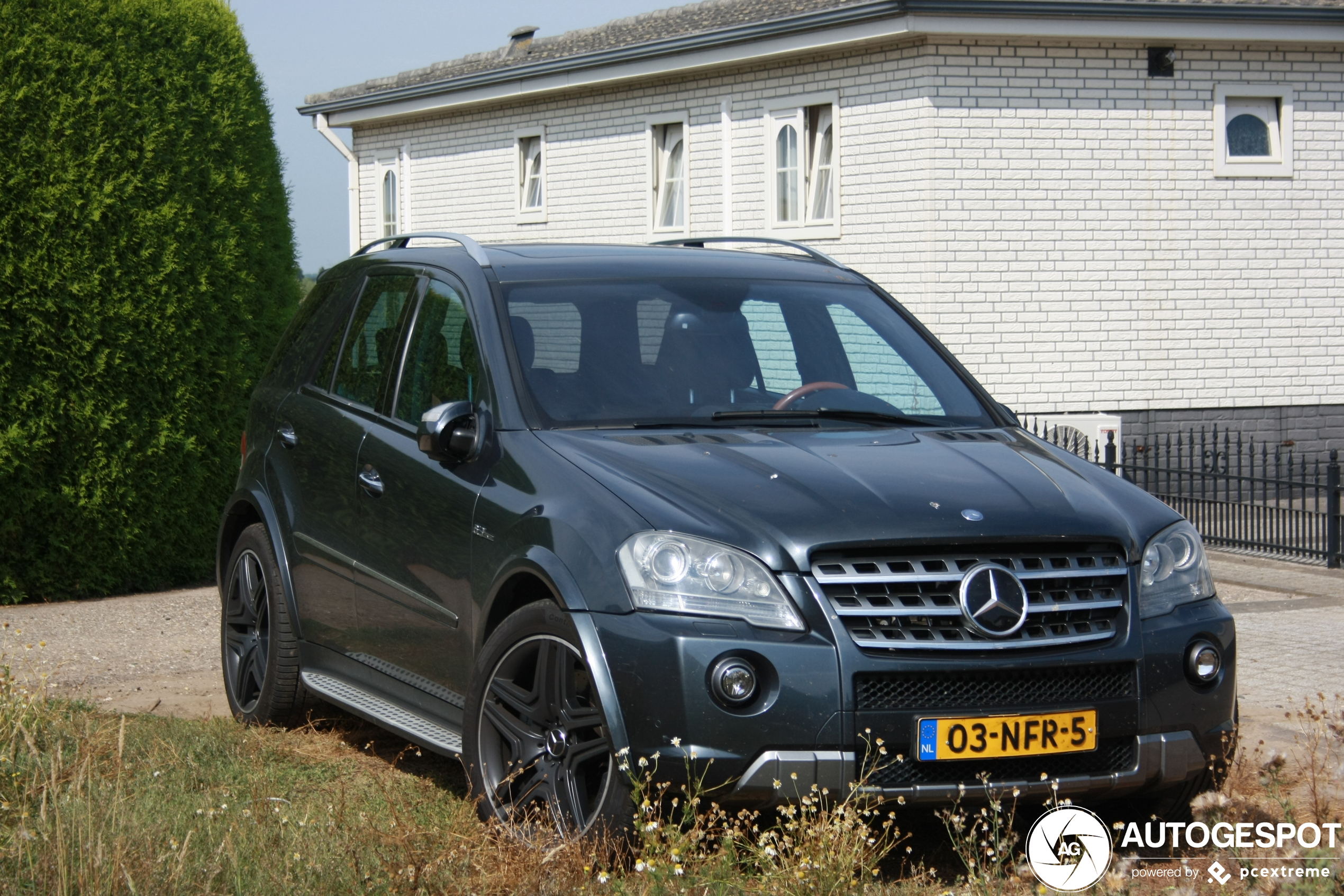 Mercedes-Benz ML 63 AMG 10th Anniversary