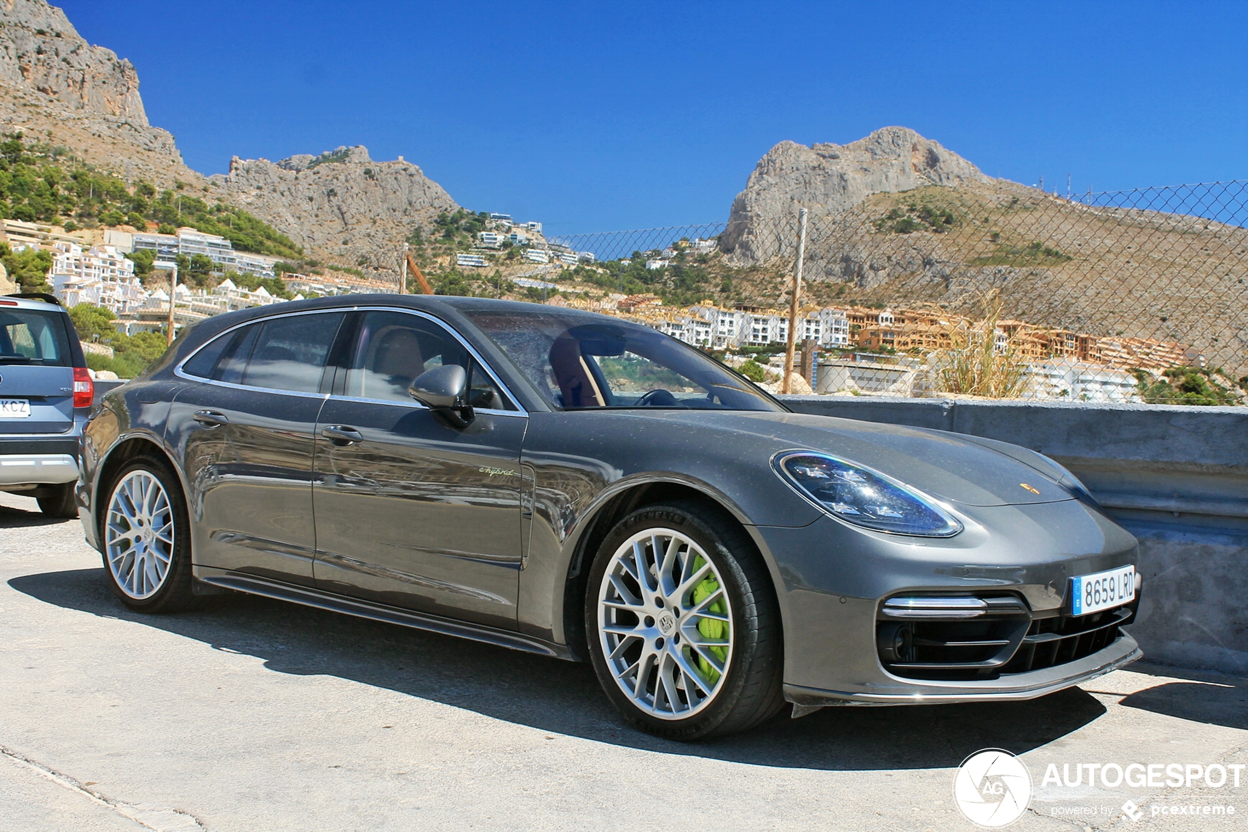 Porsche 971 Panamera Turbo S E-Hybrid Sport Turismo