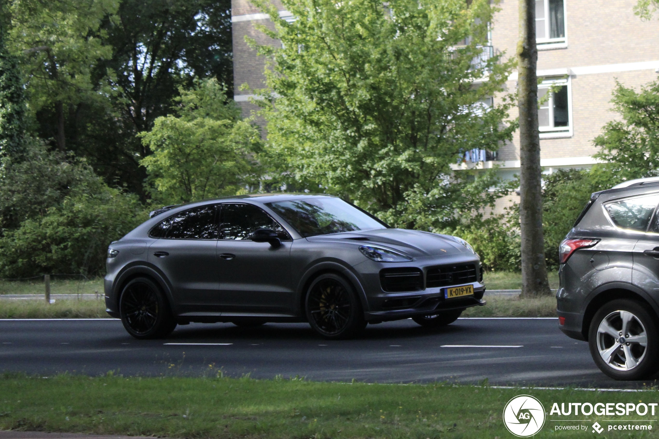 Porsche Cayenne Coupé Turbo S E-Hybrid