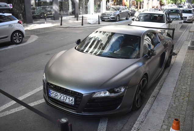 Audi R8 V10