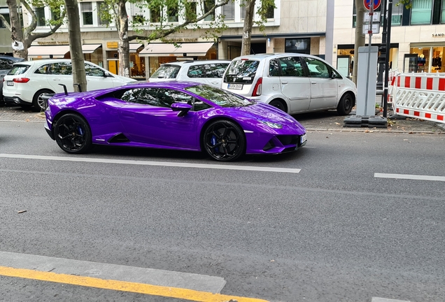 Lamborghini Huracán LP640-4 EVO