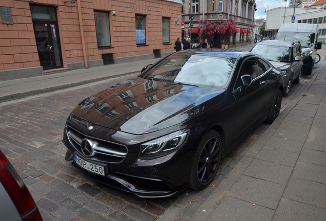 Mercedes-Benz S 63 AMG Coupé C217