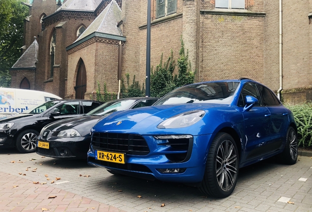 Porsche 95B Macan GTS