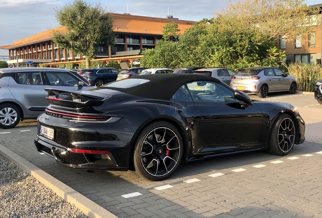 Porsche 992 Turbo Cabriolet